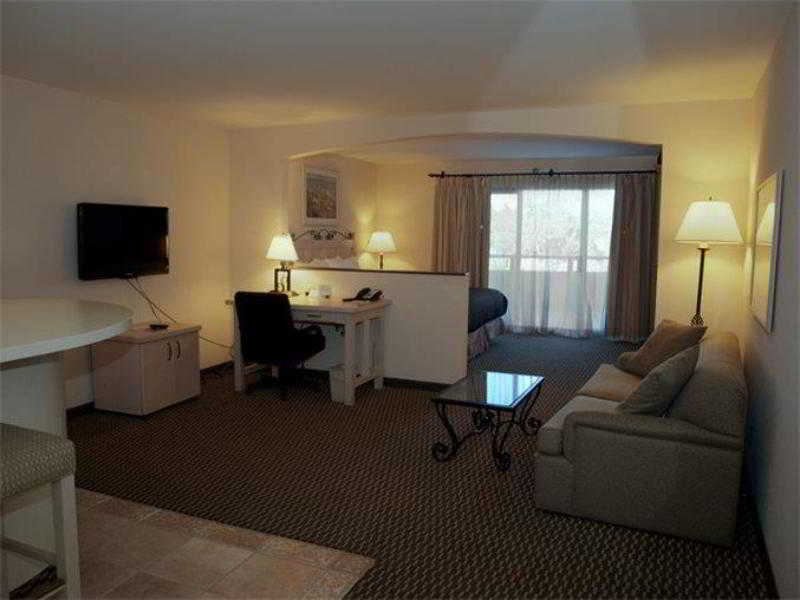 The Encinitan Hotel & Suites Encinitas Room photo